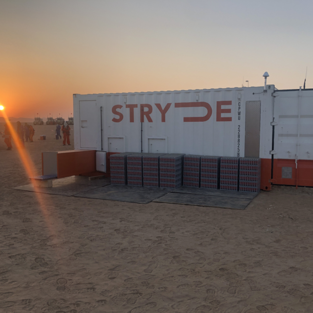 Intelligent fracking with low-cost seismic tech